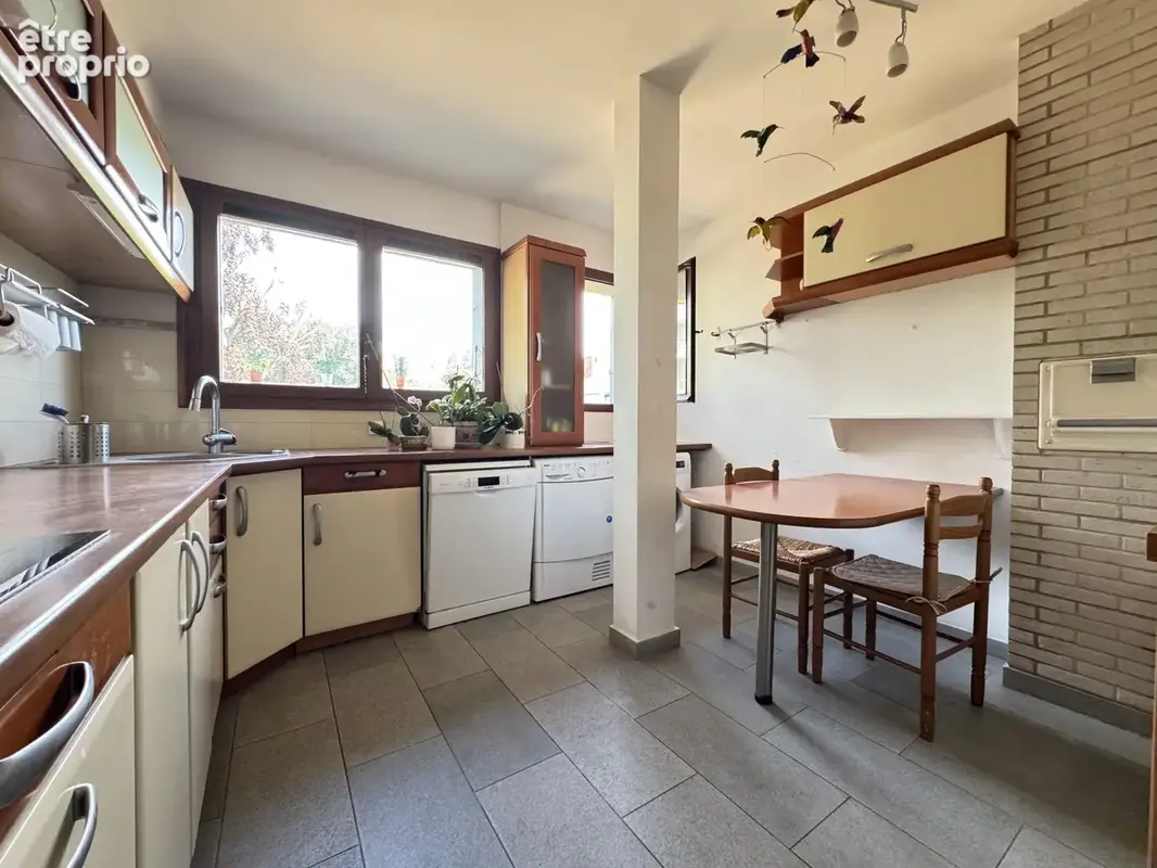 Appartement - 117,35 m2 - 5 pièces - photo 11