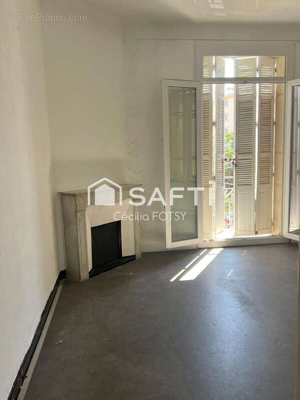 Appartement 217 m² à Toulon  - photo 7