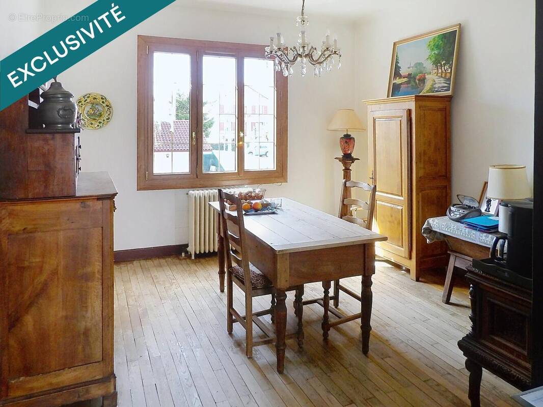 Photo 1 - Maison à SAINT-MARTIN-D'HERES