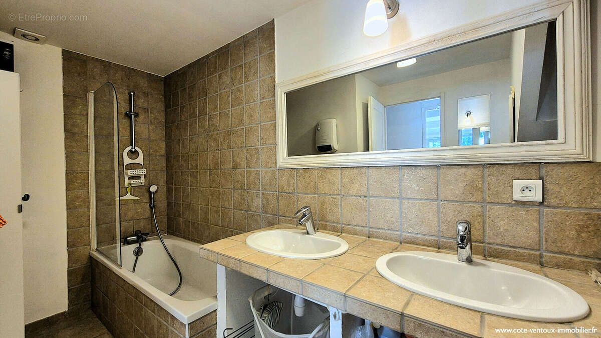 Maison à LORIOL-DU-COMTAT