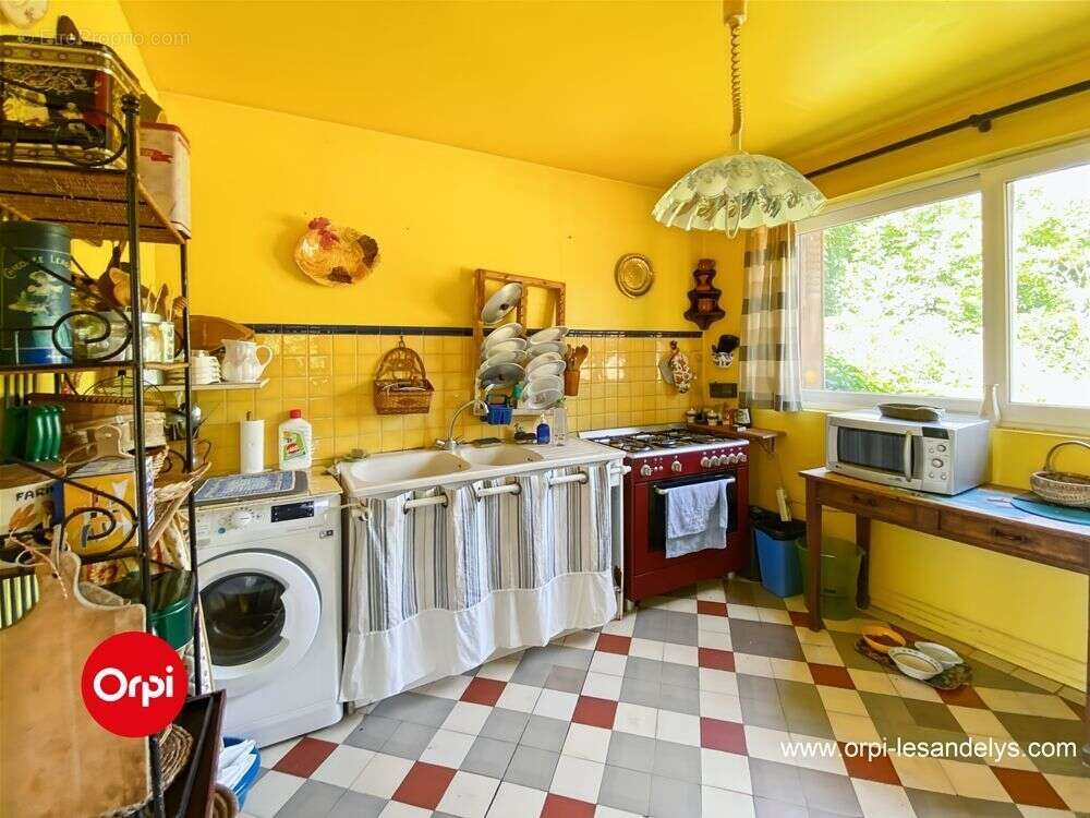 Maison ancienne   2 chambres + grange terrain 1908 m² - photo 5
