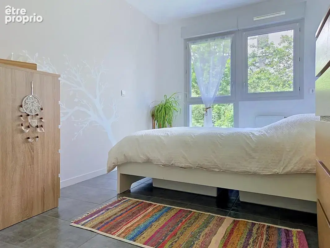 Vénissieux centre - Appartement - 1 Chambre - Balcon - Garage en sus - Proche commodités - photo 16