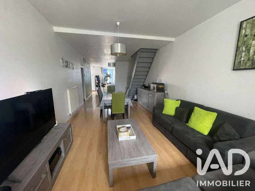 Maison 114 m² à Chevillon  - photo 6
