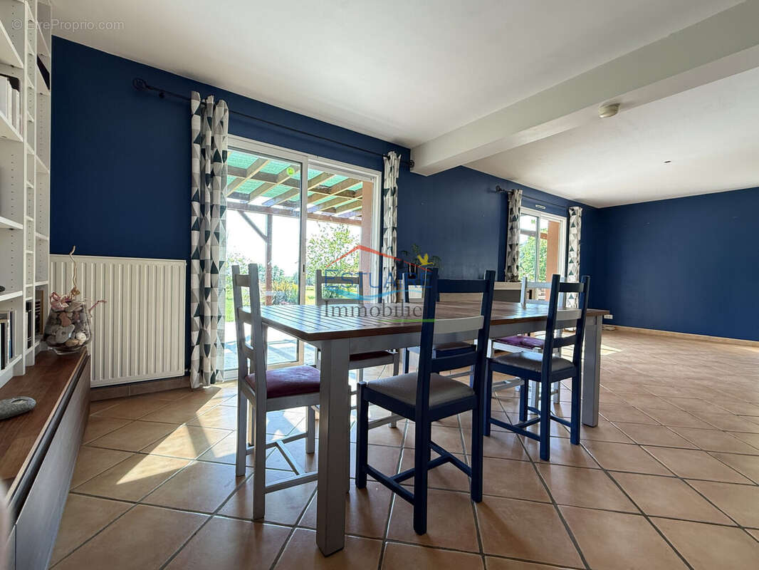 Maison 134 m² à Malville  - photo 4