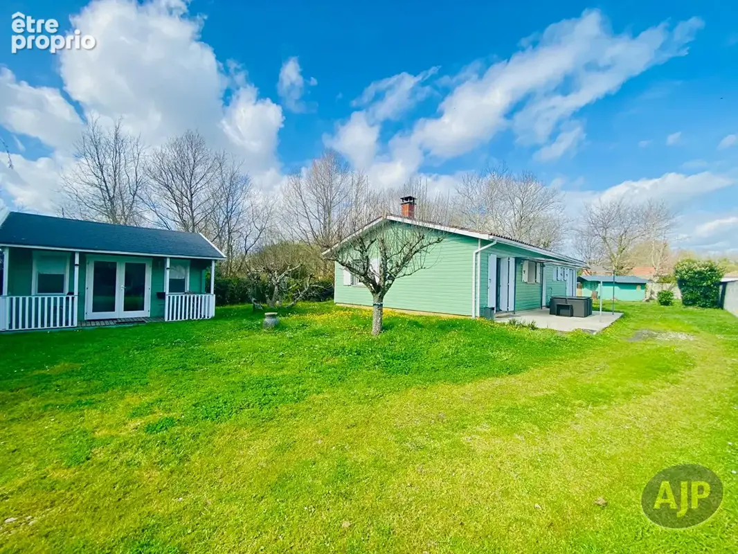 Maison T5 de 2001 sur 1300m2 de terrain clos ! - photo 3