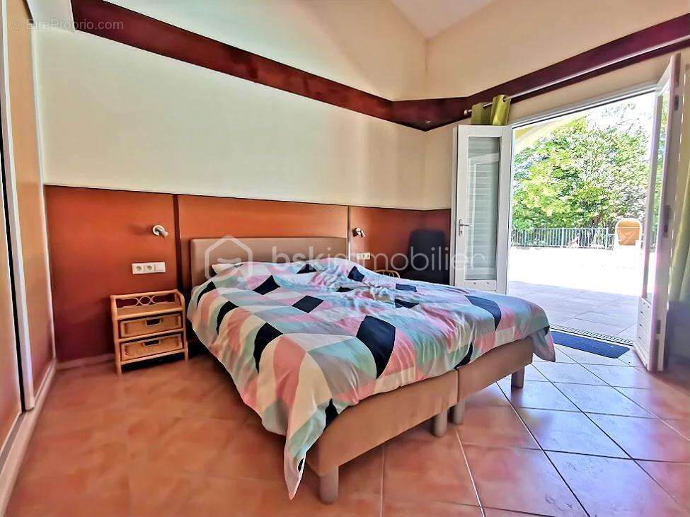 Maison à VALLON-PONT-D'ARC