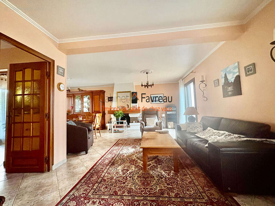 Maison à VITRY-SUR-SEINE