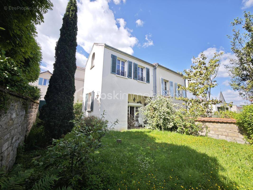 Maison à RUEIL-MALMAISON