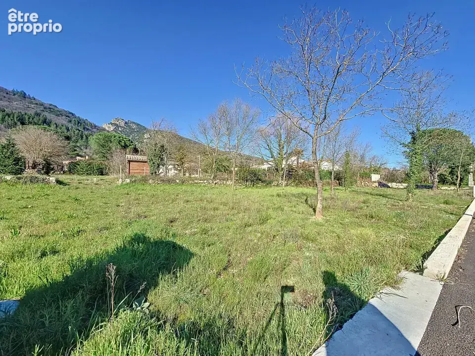 Terrain 590 m² à Colombieres-Sur-Orb  - photo 4