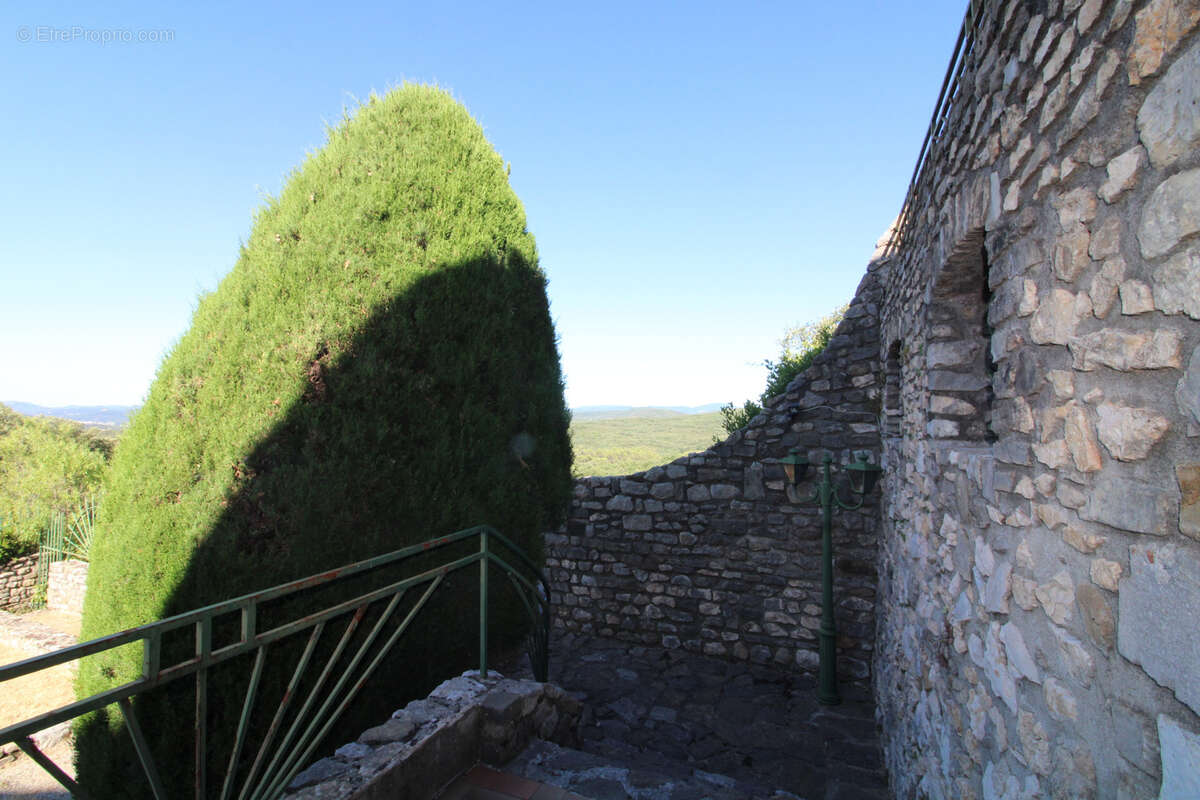 Maison à ROUSSON