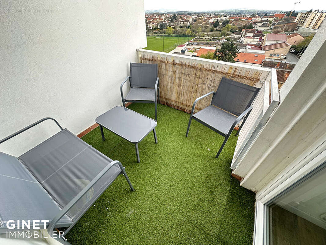 Appartement à RIORGES