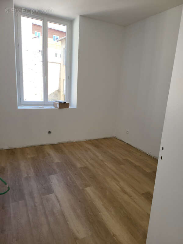 Hyper centre beaurepaire ,t2 60m2 - photo 4