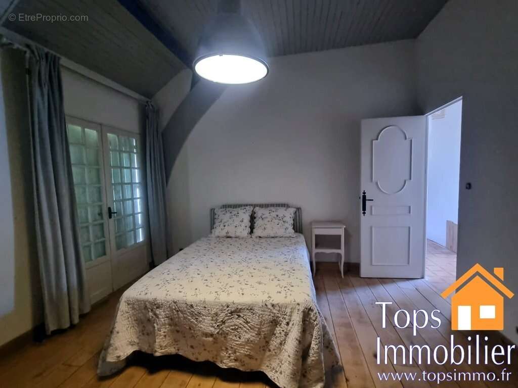 Maison à VILLEFRANCHE-DE-ROUERGUE