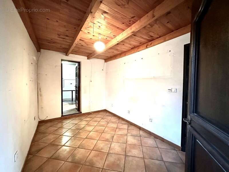 Maison à TOURVES