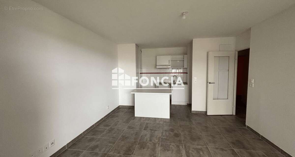 Appartement à CORNEBARRIEU