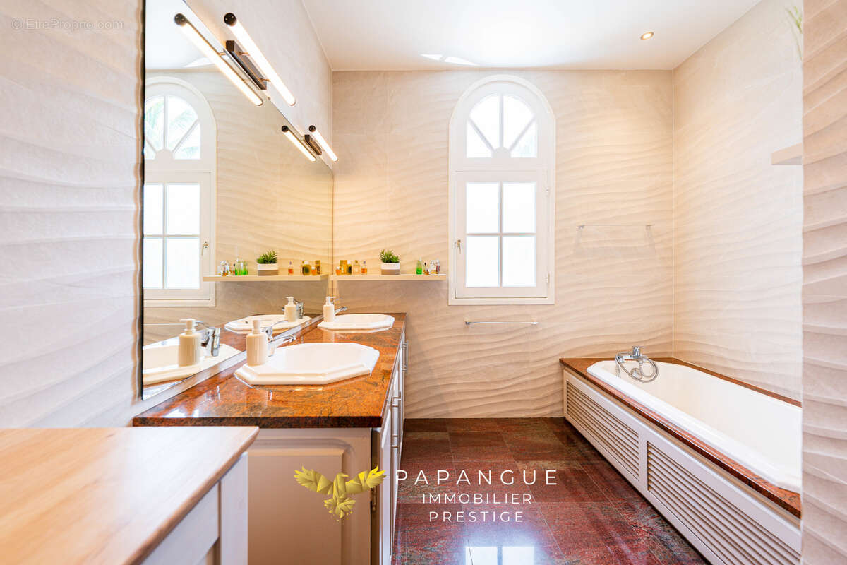 Maison à SAINT-JOSEPH