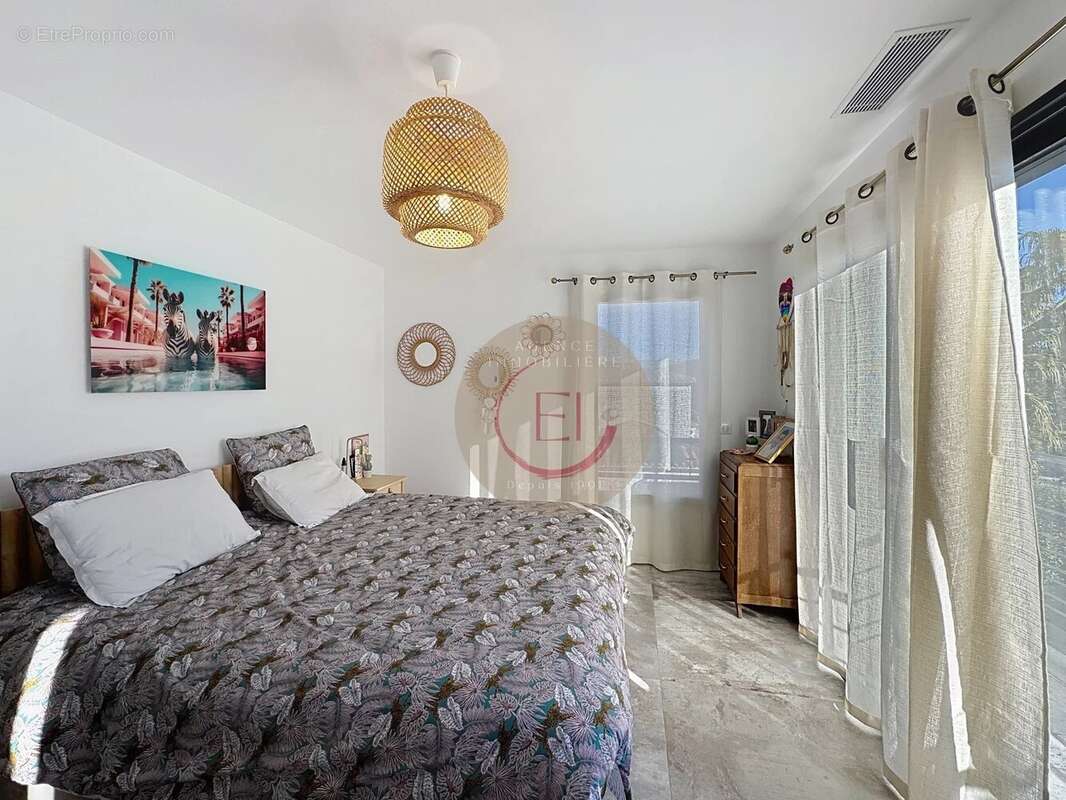 Maison à LES ADRETS-DE-L'ESTEREL