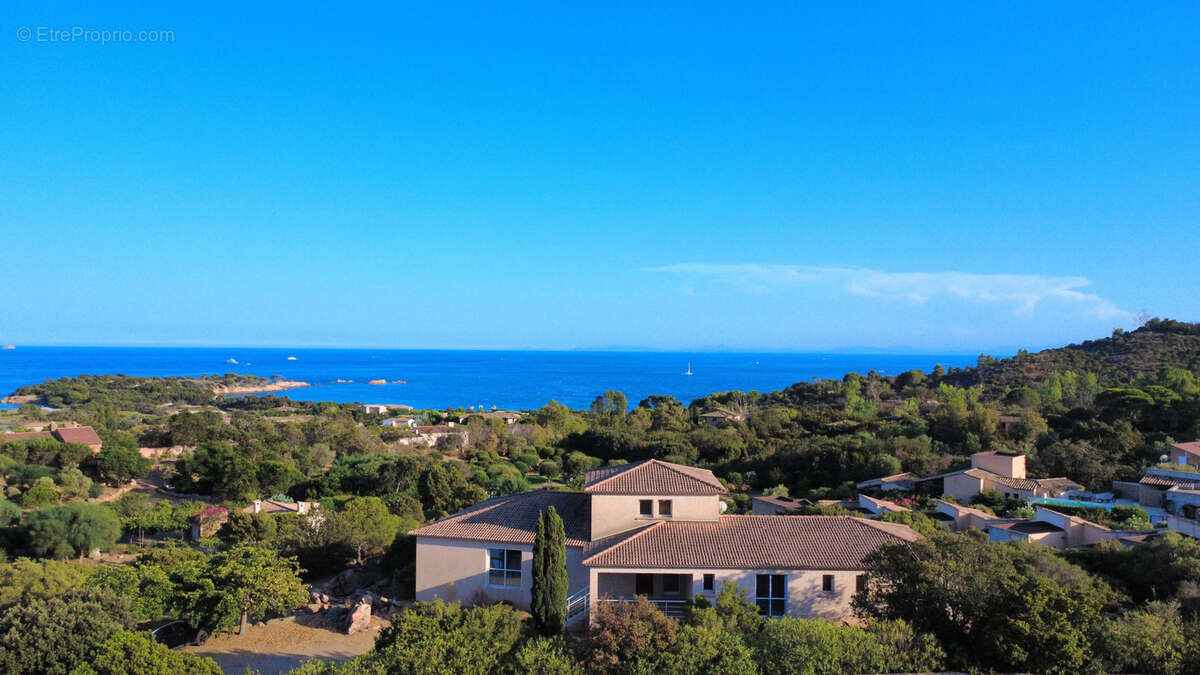 Maison à PORTO-VECCHIO