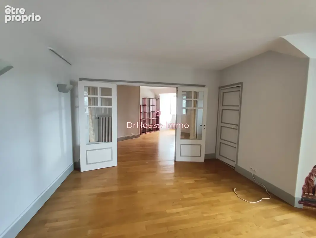 Appartement 100 m² à Orleans  - photo 4