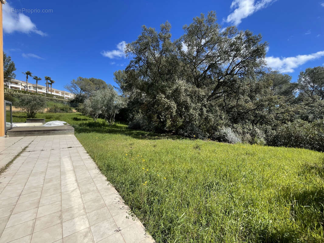Appartement à SAINT-RAPHAEL