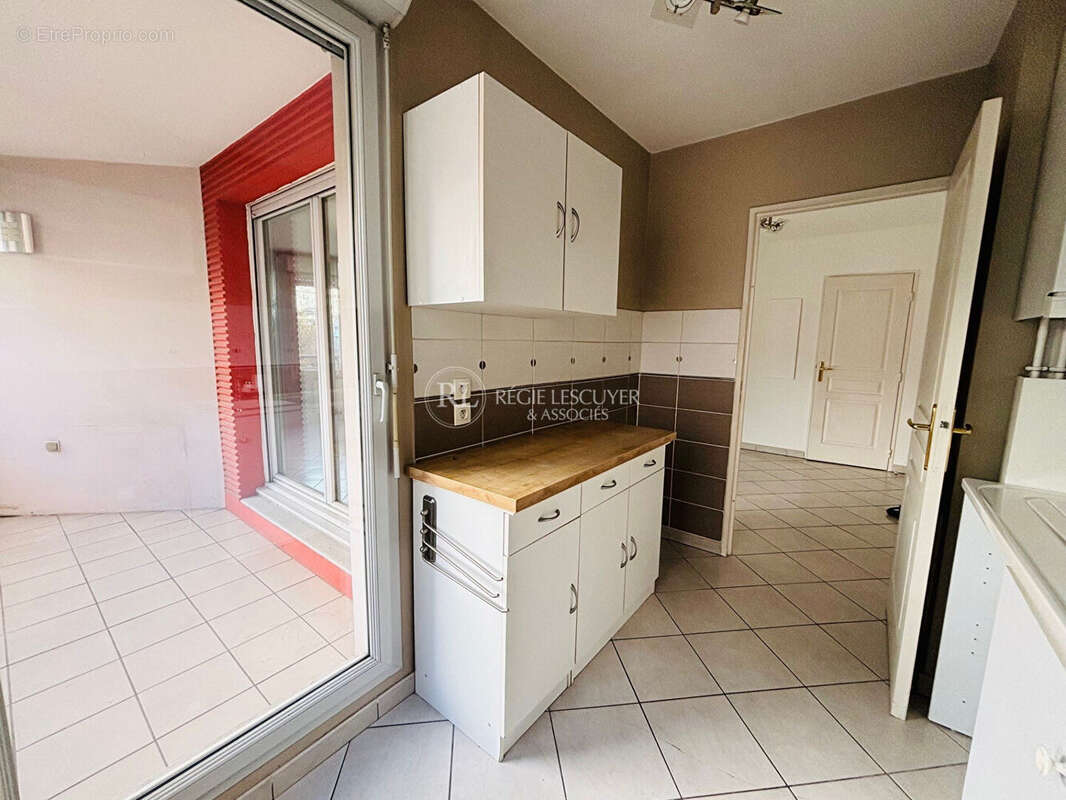 Appartement à LYON-9E