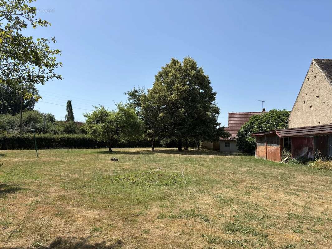 Maison de village à rénover - photo 16
