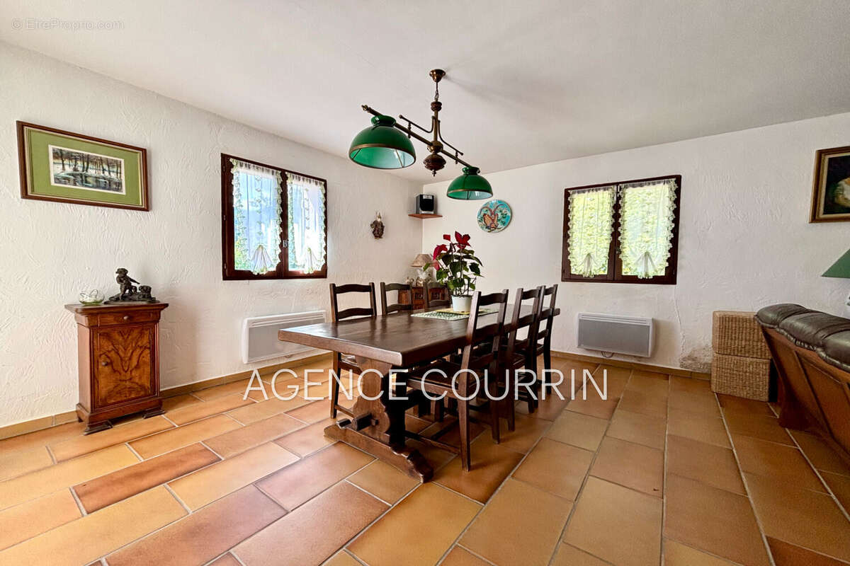 Maison à GRASSE