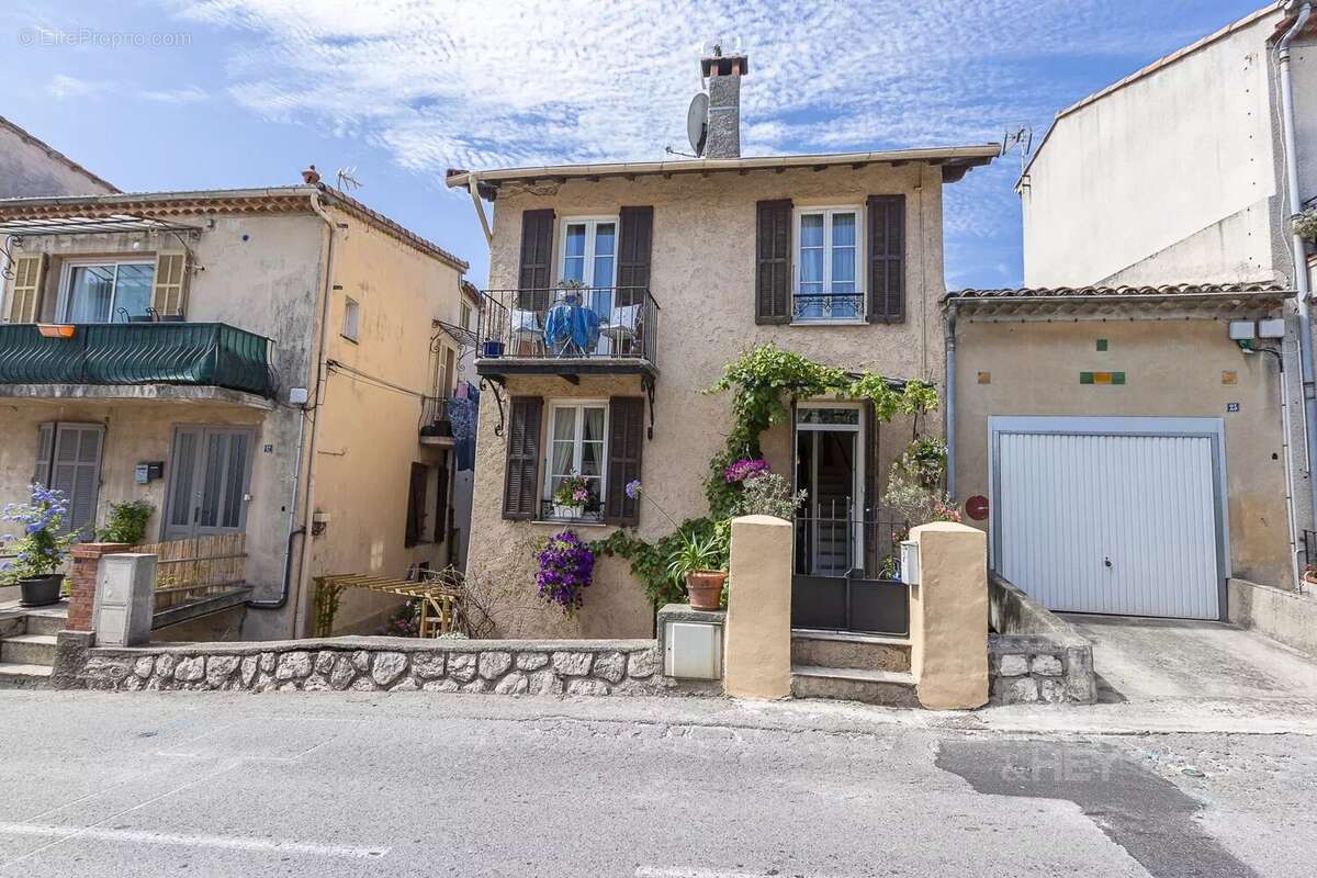 Maison à BIOT