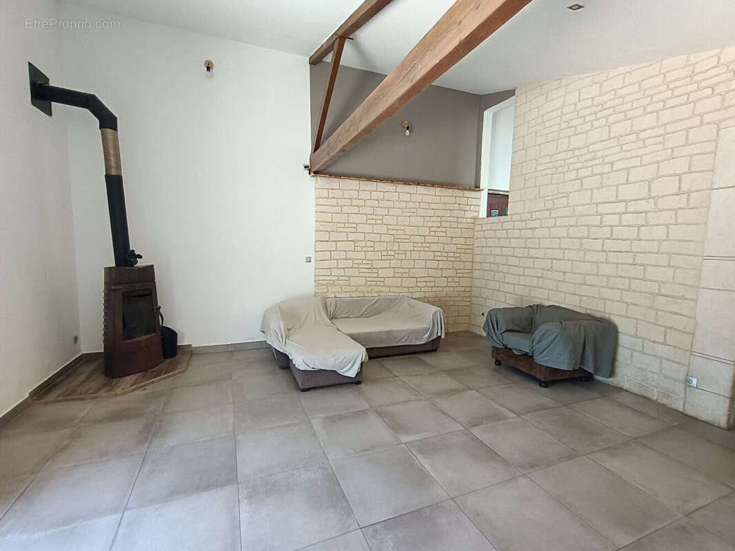 Maison Tonnay Charente 9 pièce(s) 204.18 m2 - photo 3