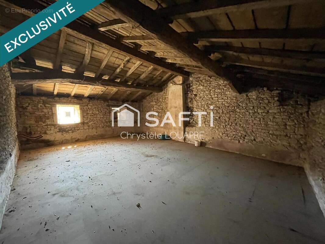 Maison 96 m² à Rouffiac  - photo 8