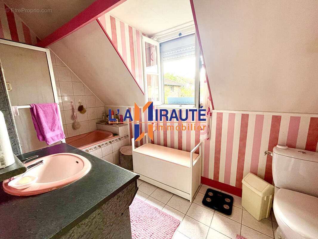 Pavillon 450 m de la gare - photo 15