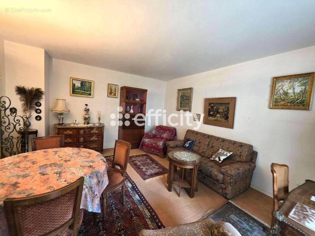 Appartement à BOULOGNE-BILLANCOURT