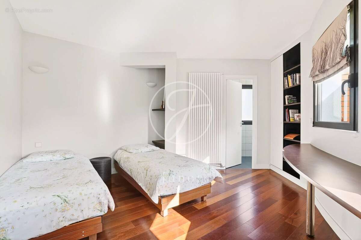 Maison à LE VESINET