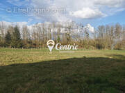 Terrain à LA CHAPELLE-SAINT-LAURENT