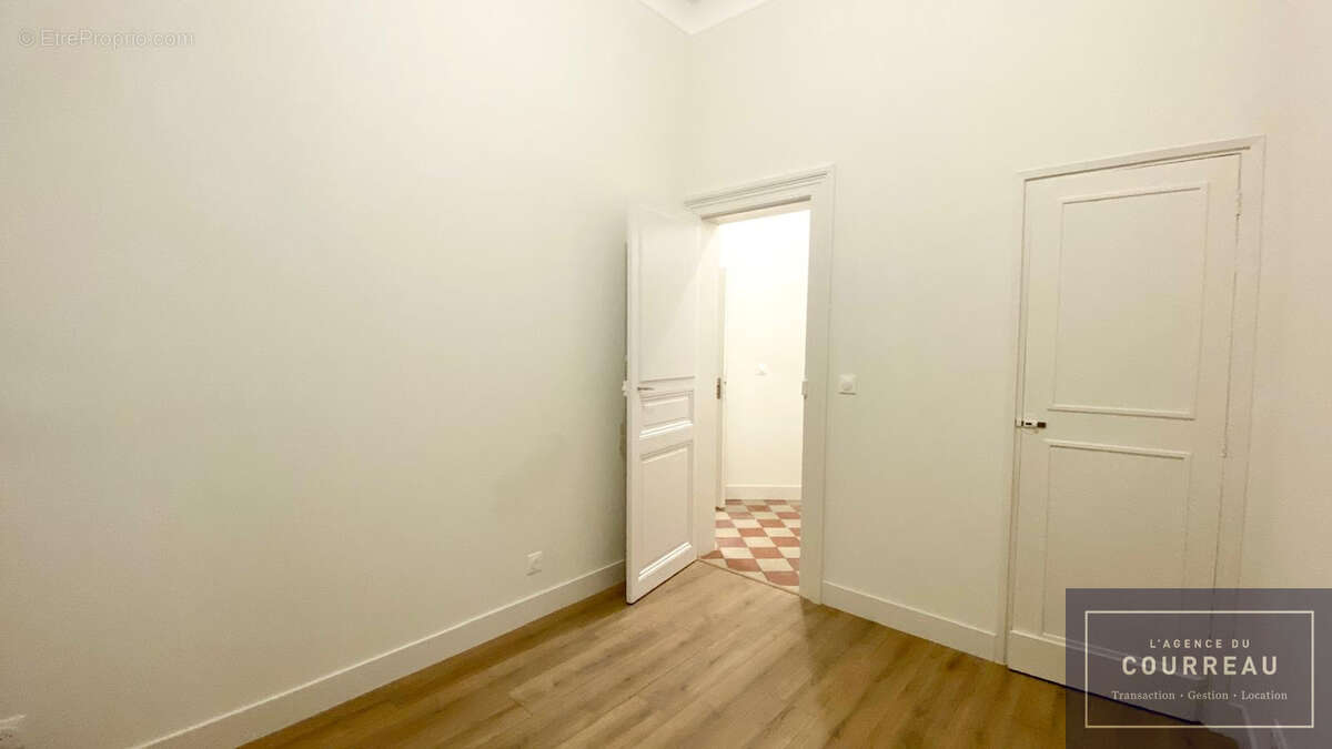 Appartement t4 de 78 m2 entieremement renove - montpellier gare st roch - photo 6