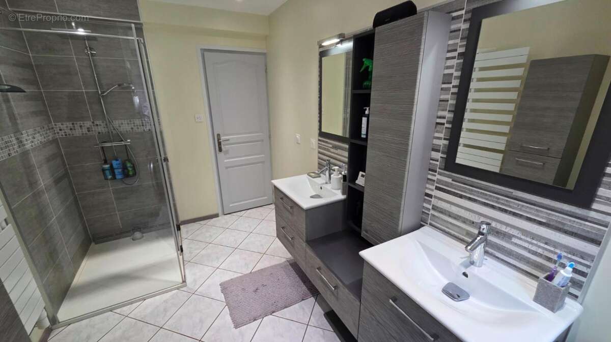 Maison 6 pièces 111 m² - photo 11