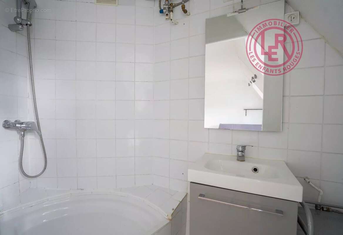 Appartement à PARIS-4E