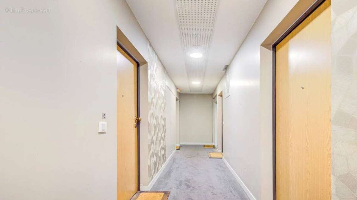 Appartement à PARIS-20E