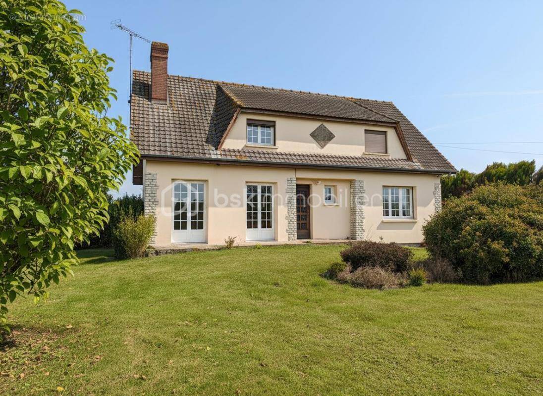 Maison à BOIS-NORMAND-PRES-LYRE