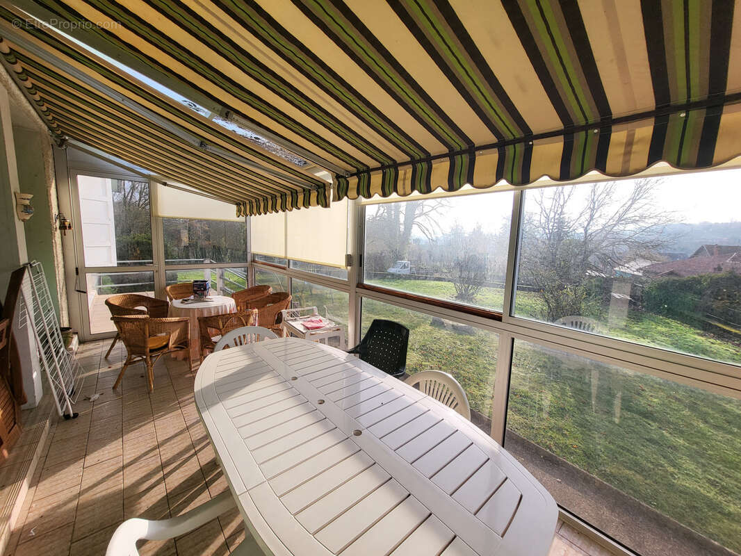 Maison de plain pied avec grand jardin et maison d'amis - photo 8