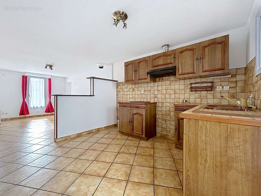 Maison à ROCHEFORT