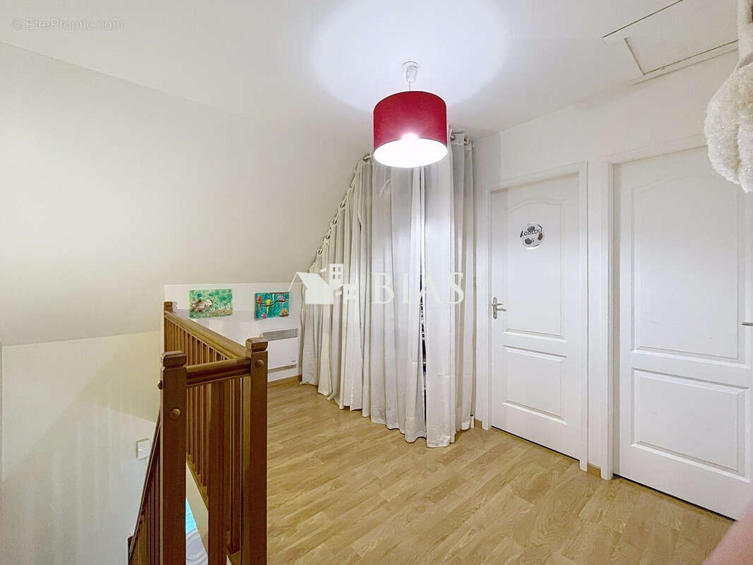 Maison à LA NEUVILLE-DU-BOSC