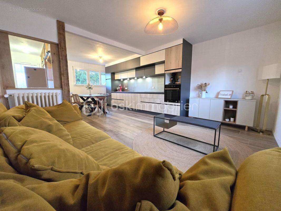 Maison à PLOUER-SUR-RANCE