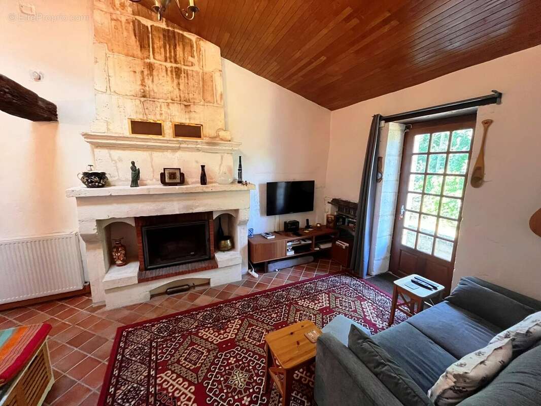 Maison à VERTEILLAC