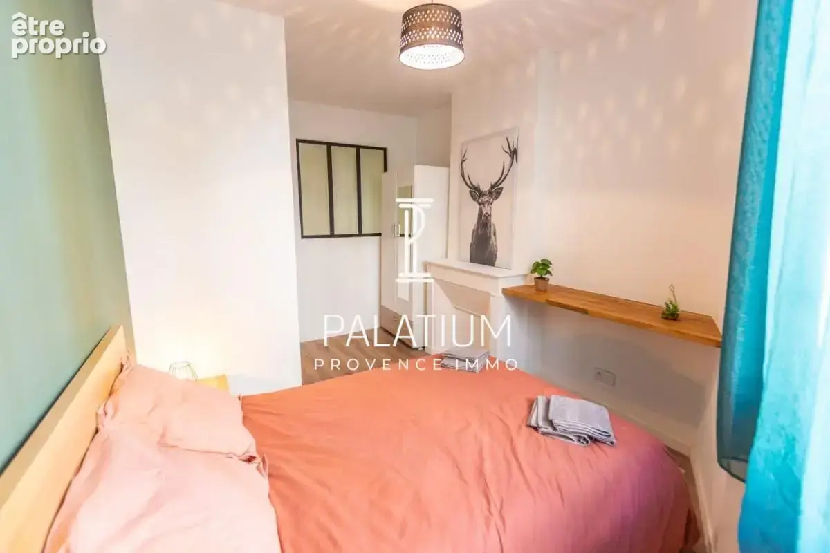 Appartement T3 rénové de 45 m² – Marseille 1er - photo 9