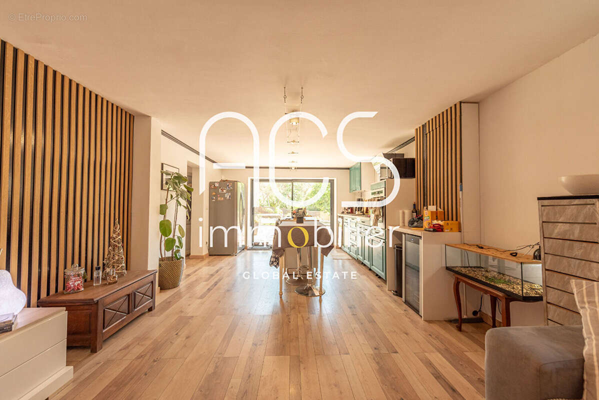 Maison à SAINT-RAPHAEL