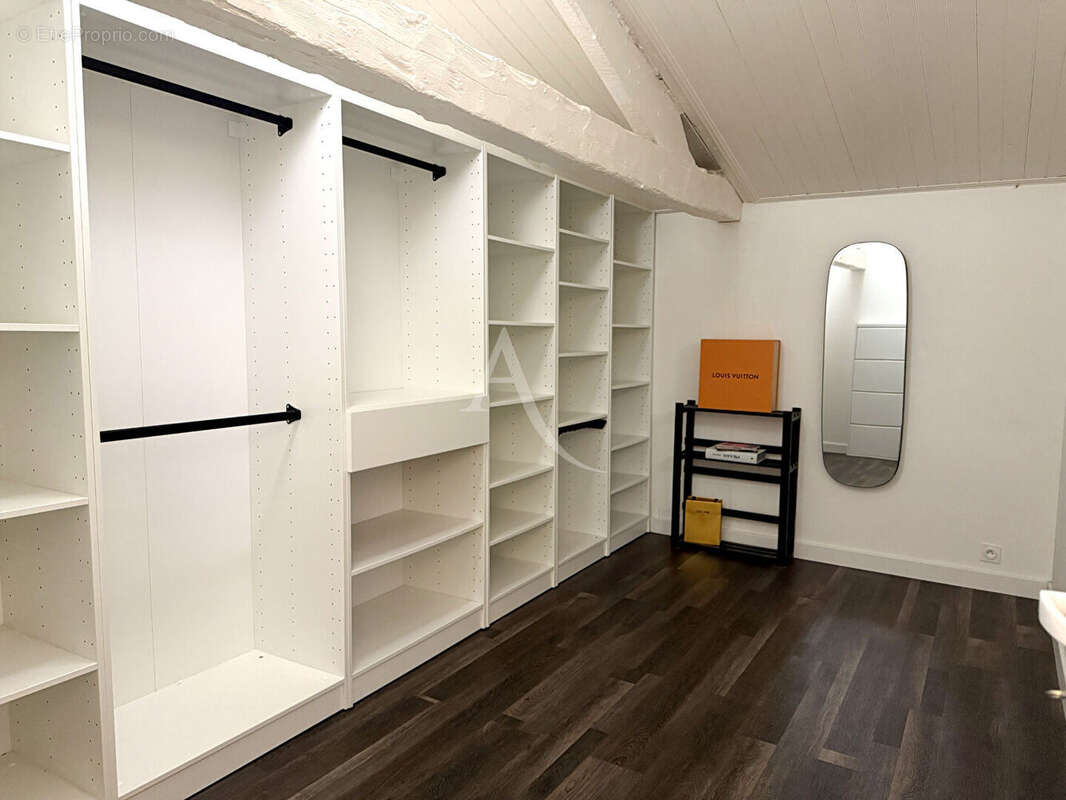 Maison à SAINT-CYR-EN-TALMONDAIS