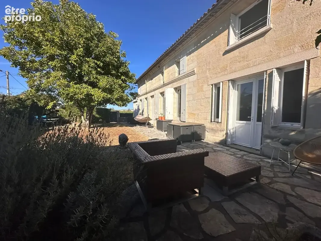 Maison 6 pièces 197 m² à vendre à Lalande-De-Pomerol (33500) - photo 8