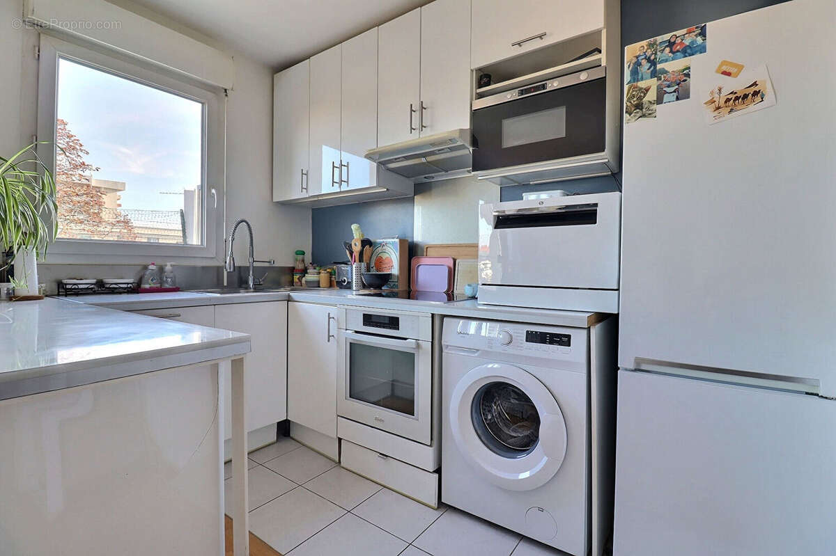 Appartement à COLOMBES