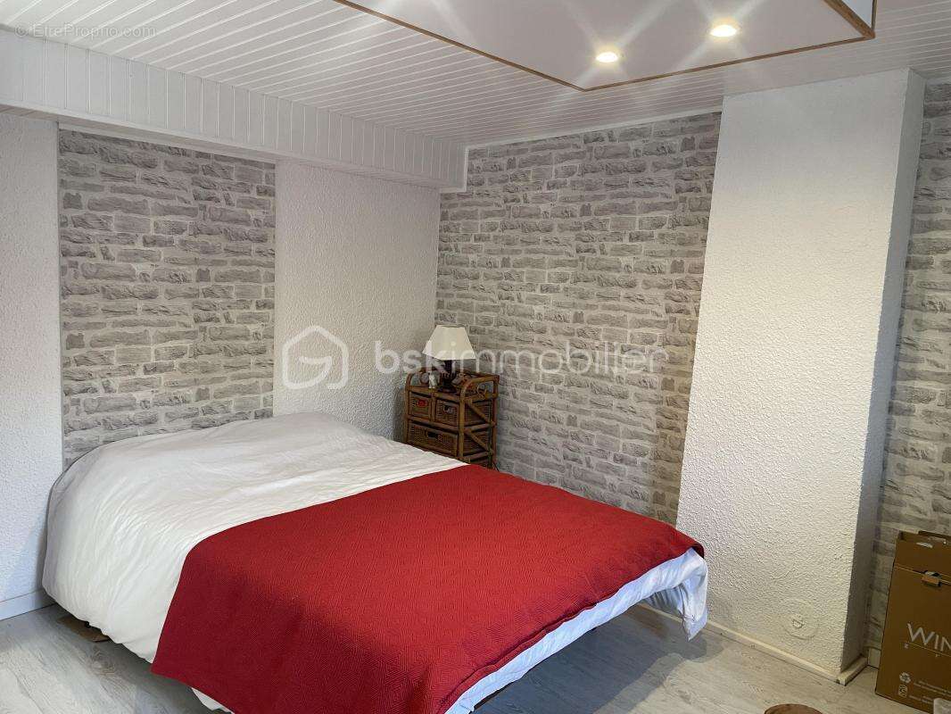 Maison de charme et dépendance a fort potentiel - photo 8
